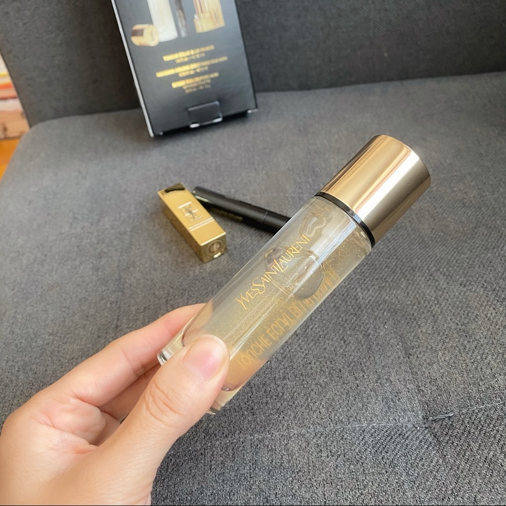 YSL Holiday Essentials Set - Picture 3 of 5